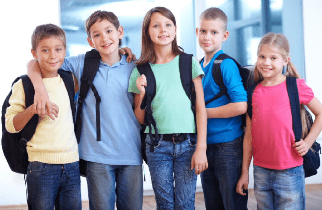 5 Challenges Middle Schoolers Face and How Technology Help